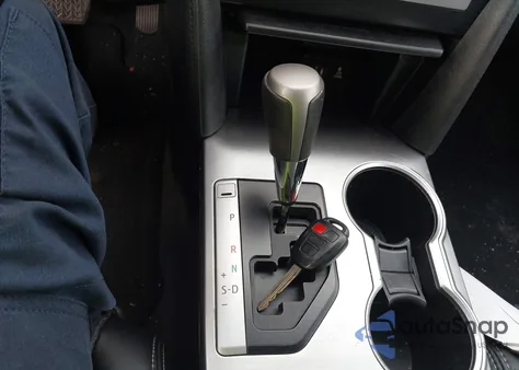 2014 Toyota Camry Se z USA, uszkodzony, nr VIN 4T1BF1FK3EU395194